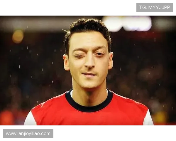 追踪绿茵巨星成长轨迹全面探秘当代足球运动员背后励志精彩故事